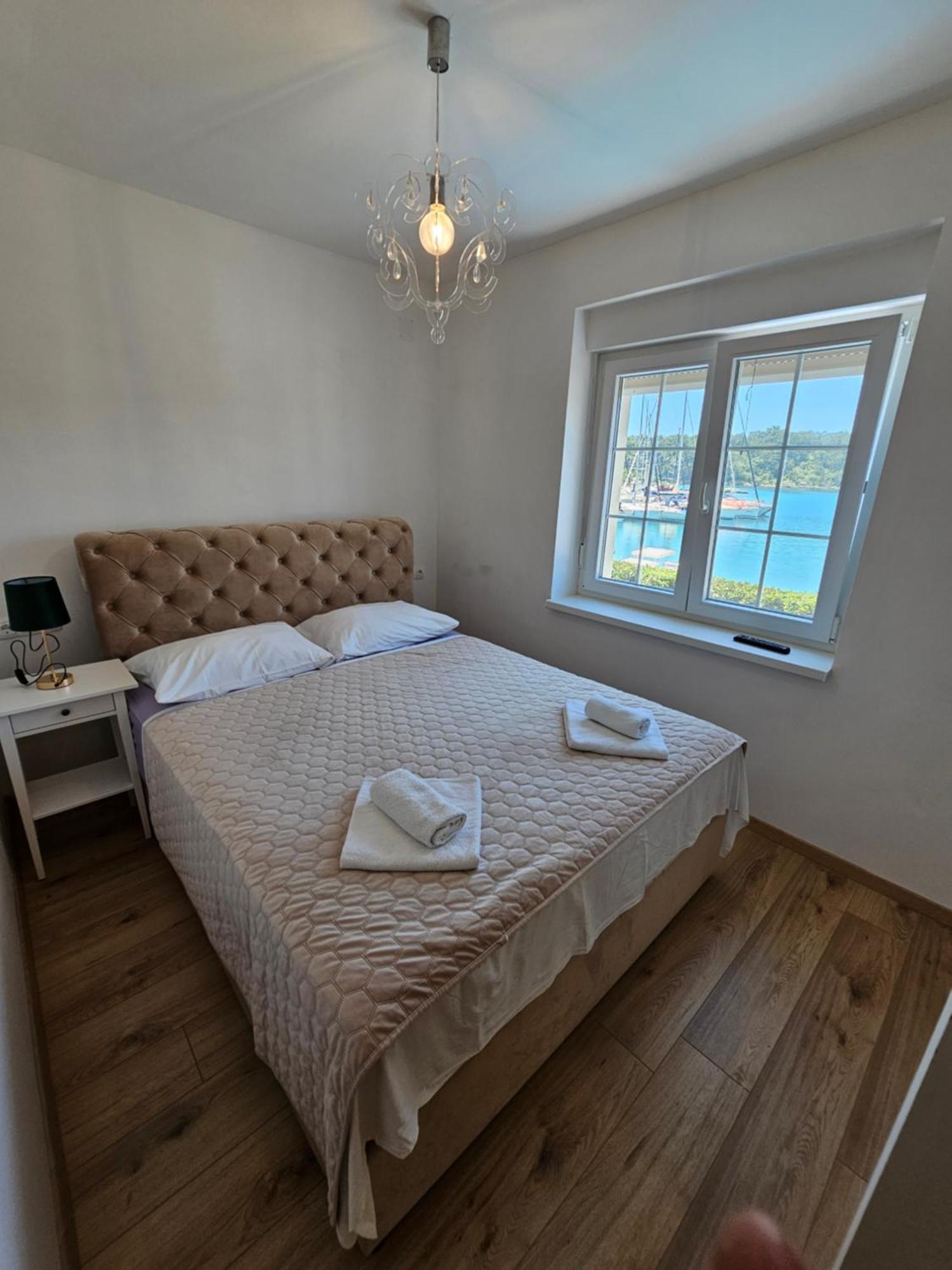 Villa Gaj Omisalj Ngoại thất bức ảnh